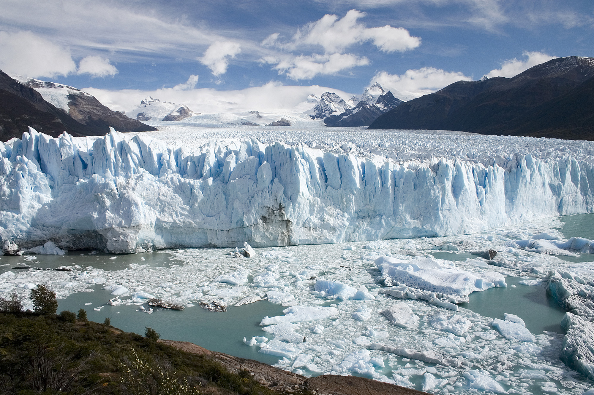 photograph of a glacier